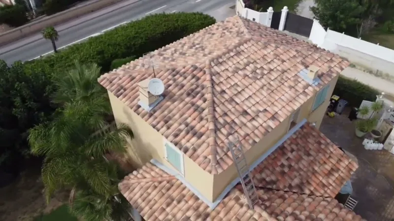 Après intervention à Démoussage à La Coudoulière